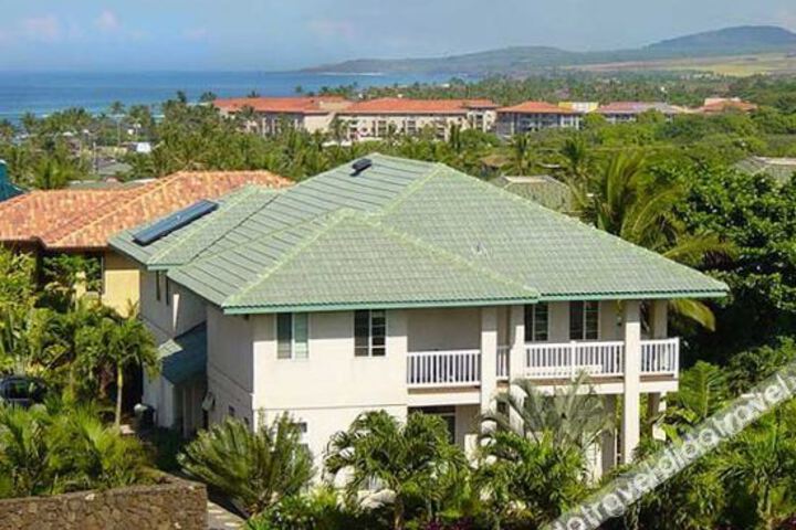 Exterior of Kianas Kauai Rentals