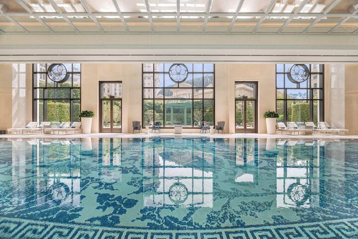 Pool 33 of 49
