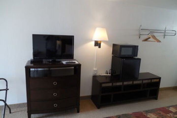 Room 57 of 98