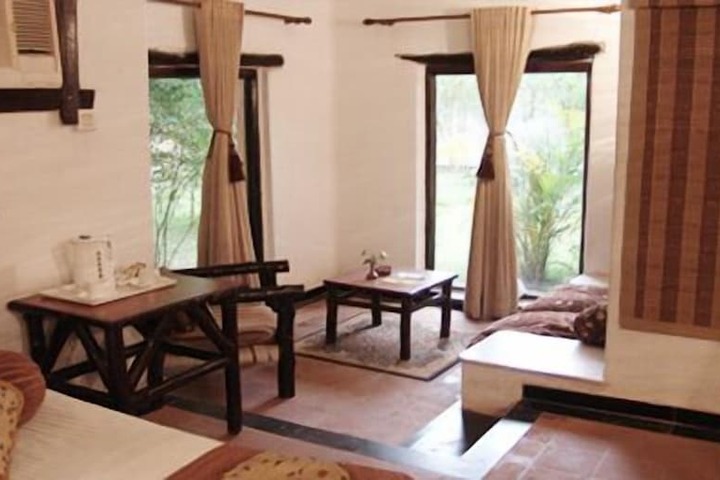 Room 3 of 28
