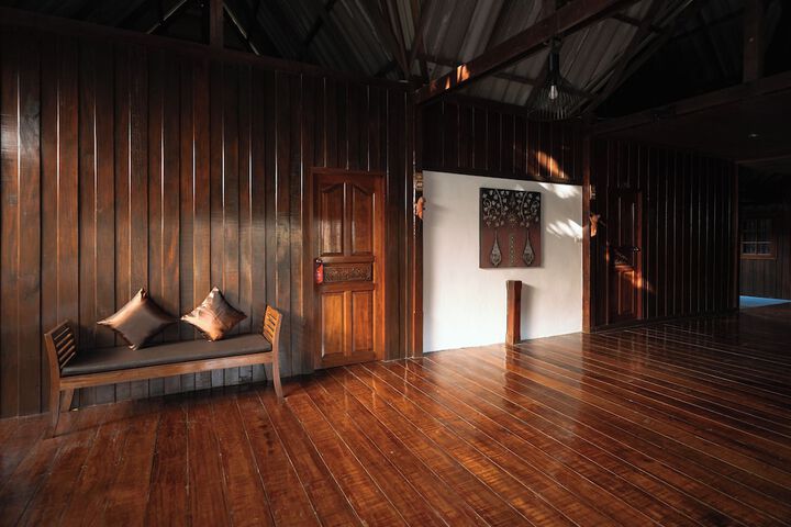 Room 18 of 47