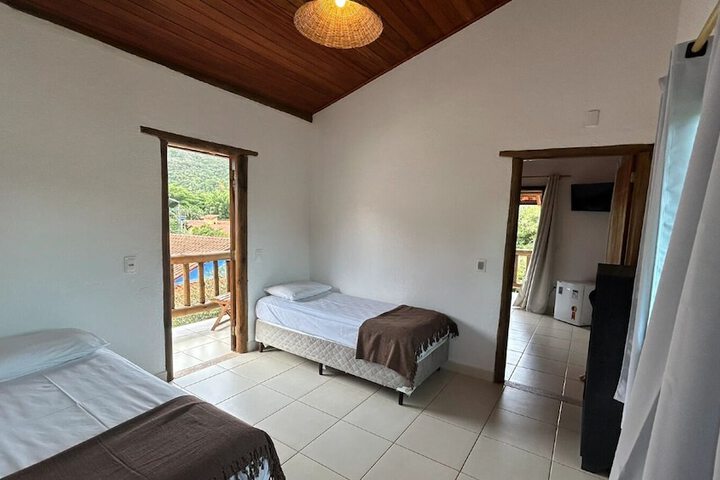 Room 5 of 28