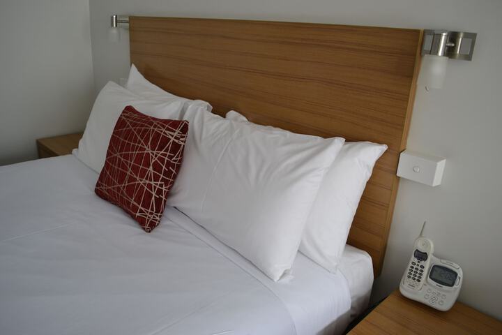Room 17 of 79