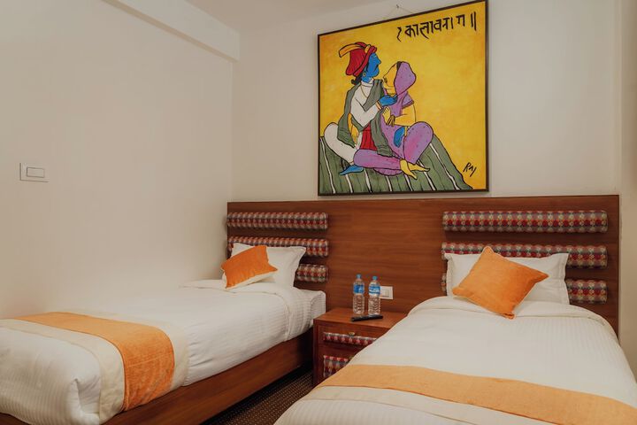 Room 14 of 48