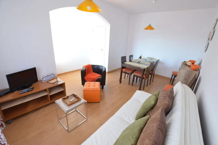 Room 2 of 12