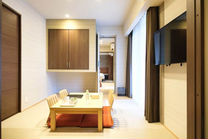 Room 13 of 47