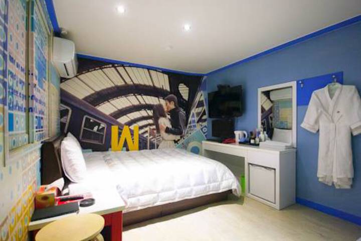 Hue Motel