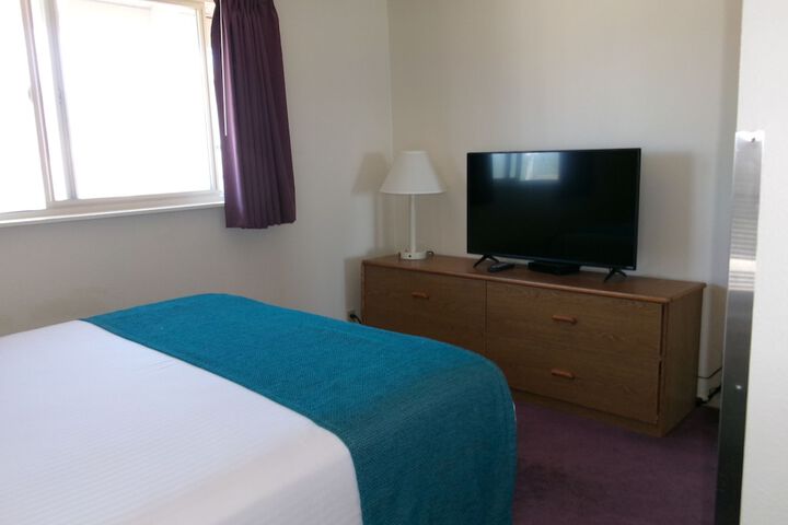 Room 29 of 165