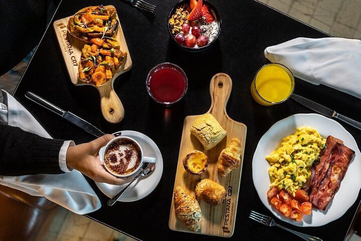 Breakfast meal