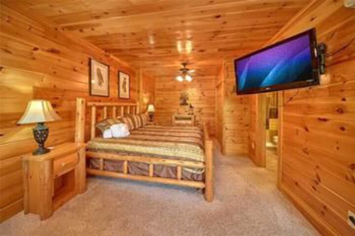 Room 7 of 27