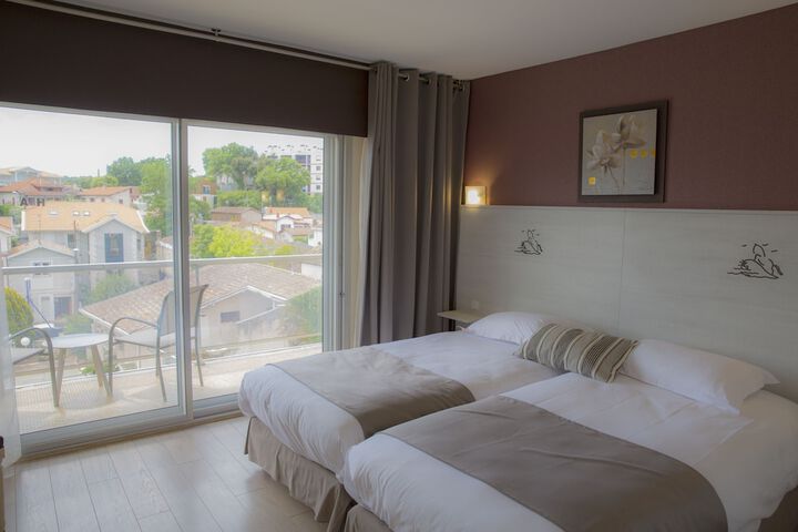 Room 10 of 71