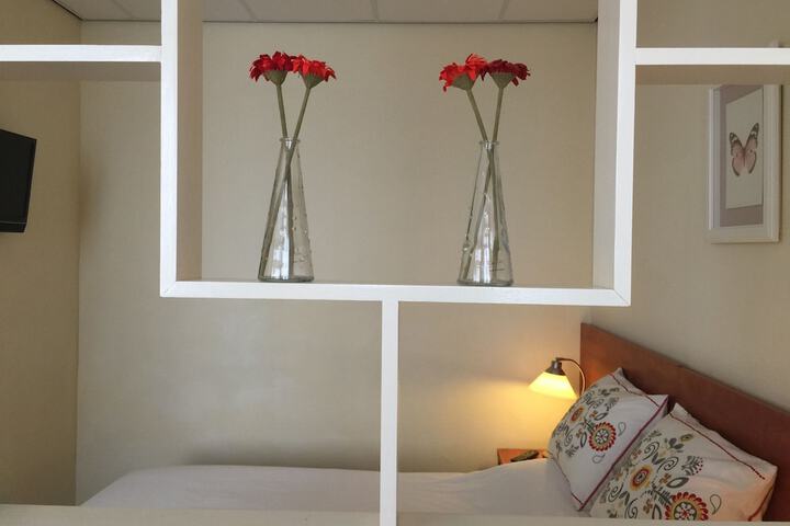 Room 6 of 45