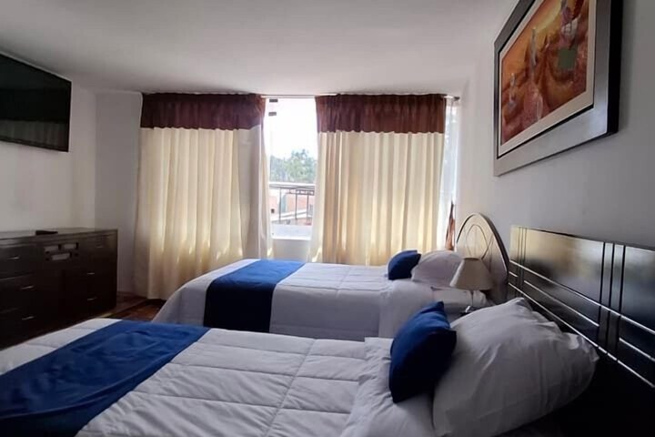 Room 9 of 15