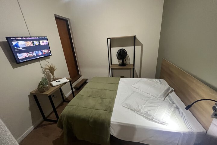 Room 18 of 64