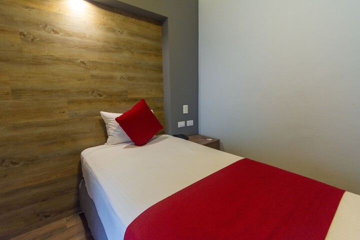 Room 29 of 132