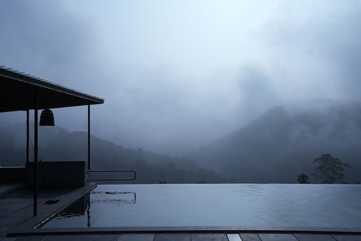 Pool 9 of 17