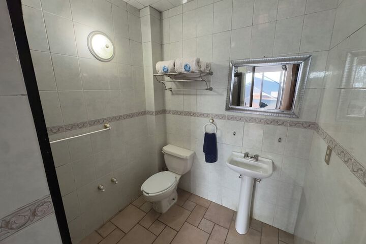 Room 30 of 49