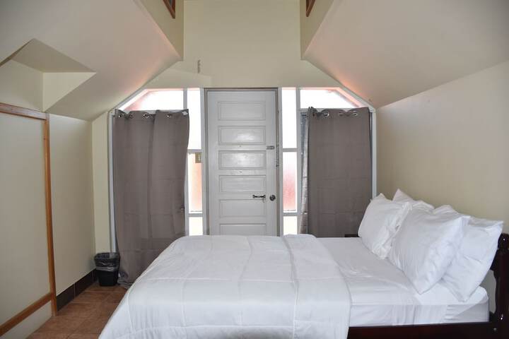 Room 21 of 157