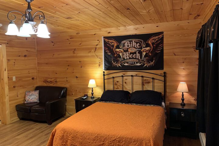 Room 16 of 261