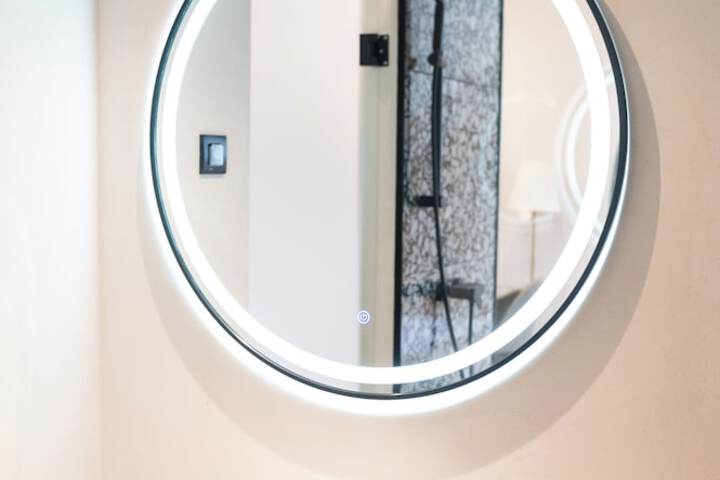 Room 81 of 110