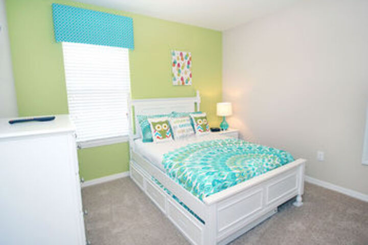 Room 175 of 687