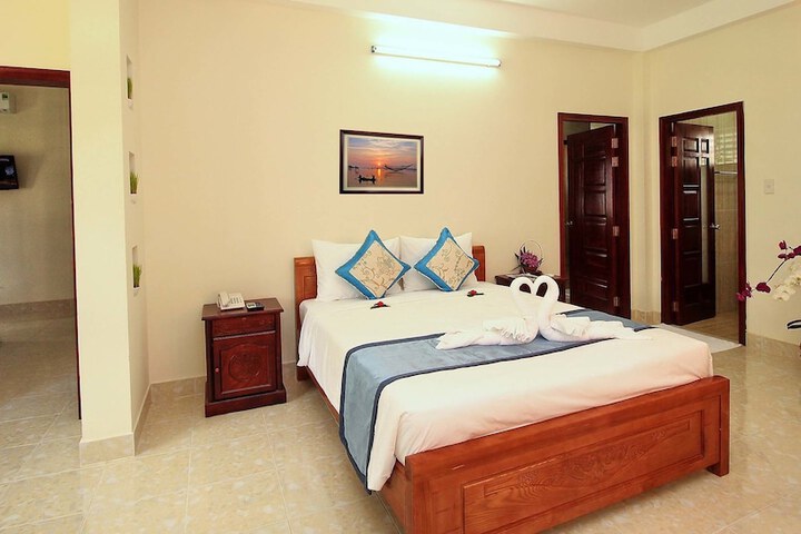 Room 65 of 151