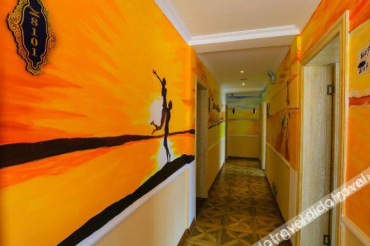 Hotel Interior 9 of 20