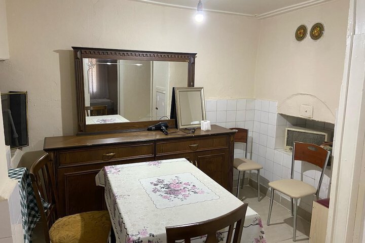 Room 53 of 263