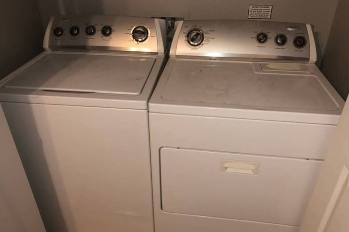 Laundry 31 of 66