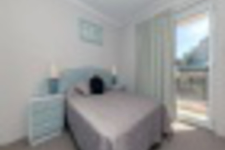 Room 63 of 216