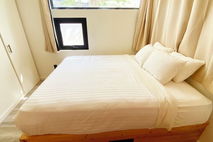 Room 34 of 116