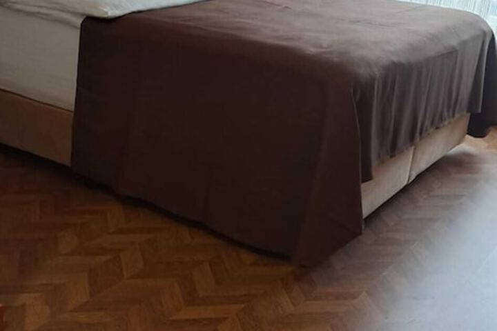 Room 7 of 54