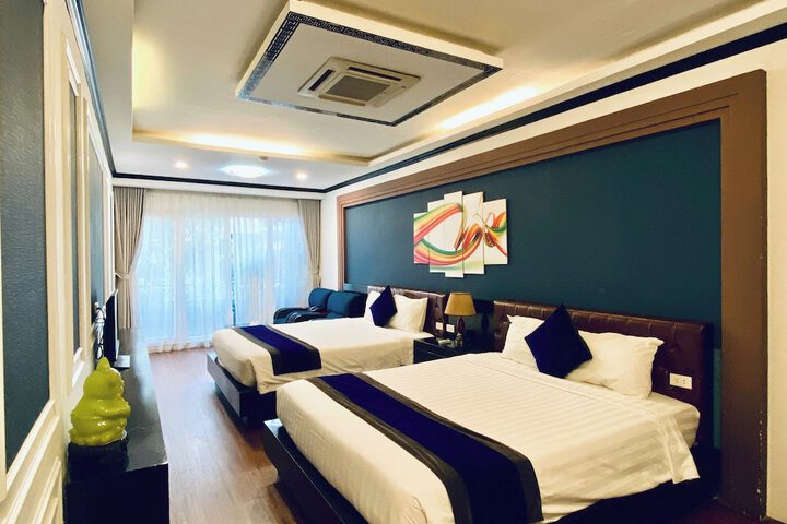 Room 16 of 86