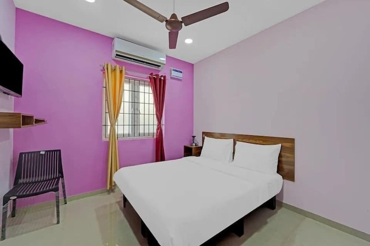Room 6 of 7