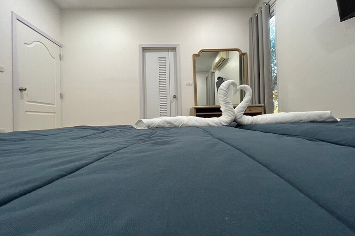 Room 35 of 177