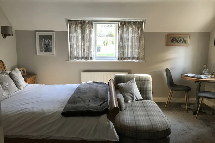 Room 3 of 13