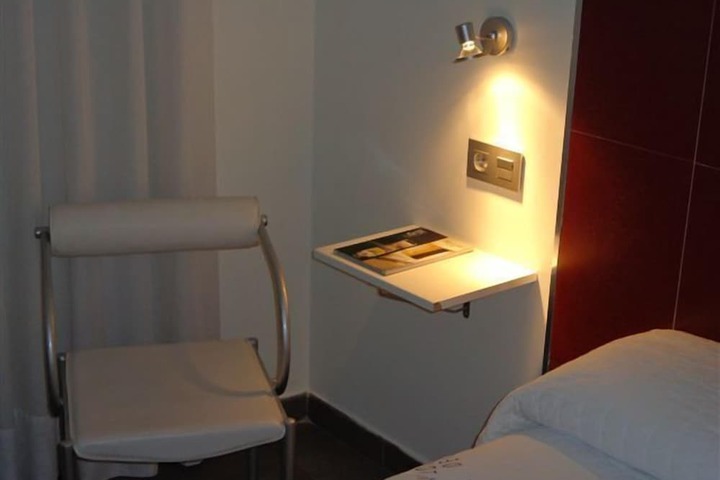 Room 21 of 41