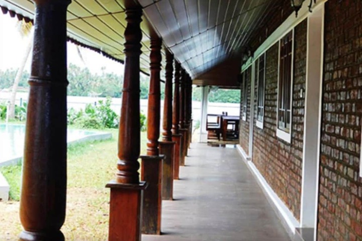 SUKHAYUS WELLNESS HERITAGE - CHERAI