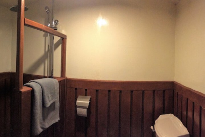 Room 13 of 58