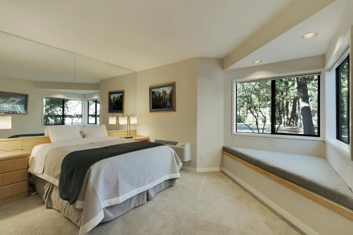 Room 2 of 14