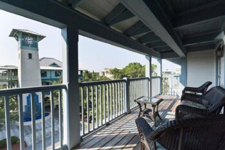 Terrace/Patio 32 of 33