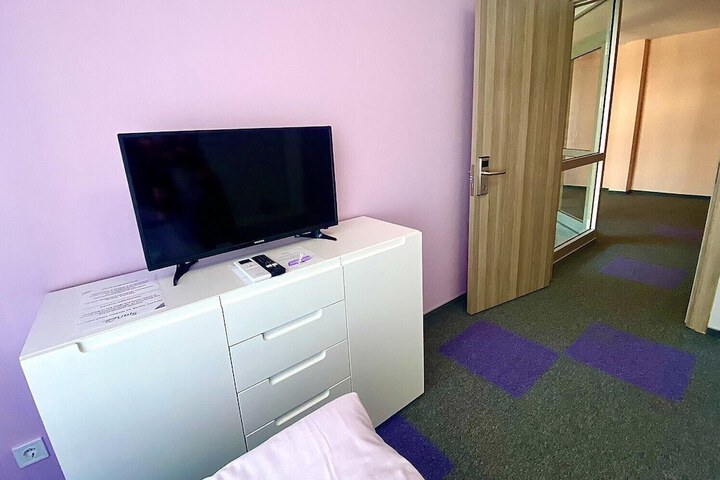 Room 5 of 30