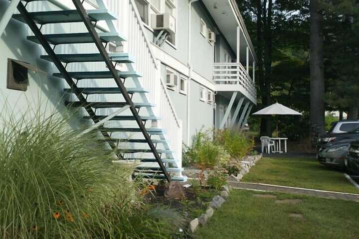 Hotel 83 of 83