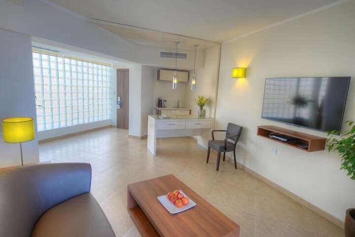 Room 35 of 124