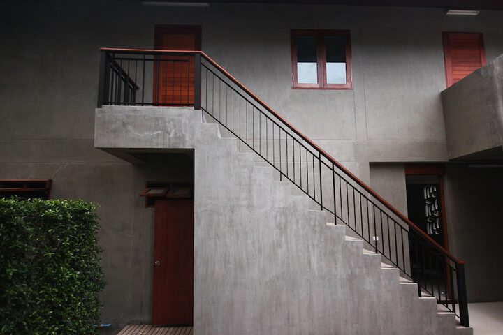 Hotel 84 of 99
