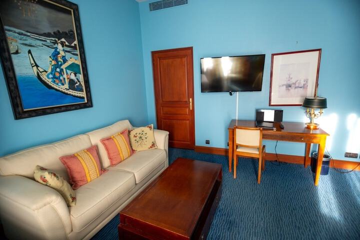 Room 92 of 169