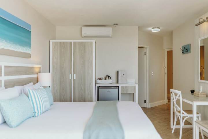 Room 42 of 125