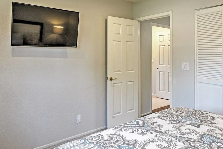 Room 3 of 21