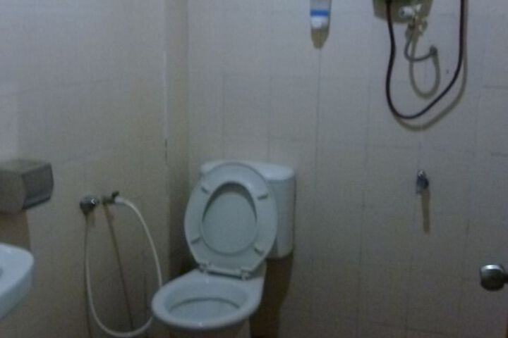 Room 16 of 17