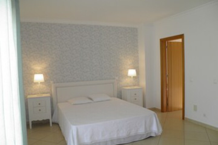 Room 21 of 29